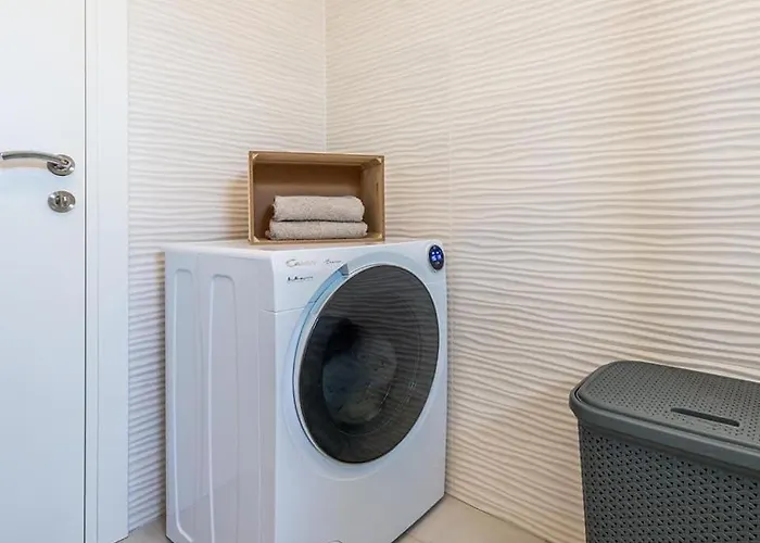 Sibenik * Brodarica (Sibenik-Knin)