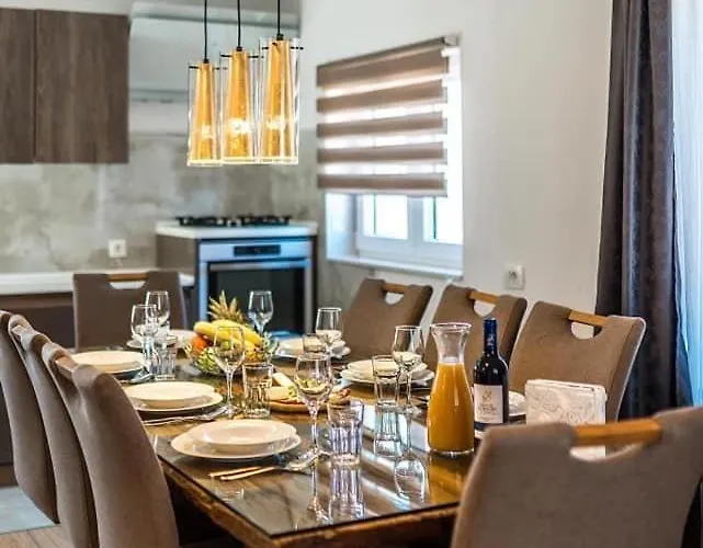 Sibenik * Brodarica (Sibenik-Knin)