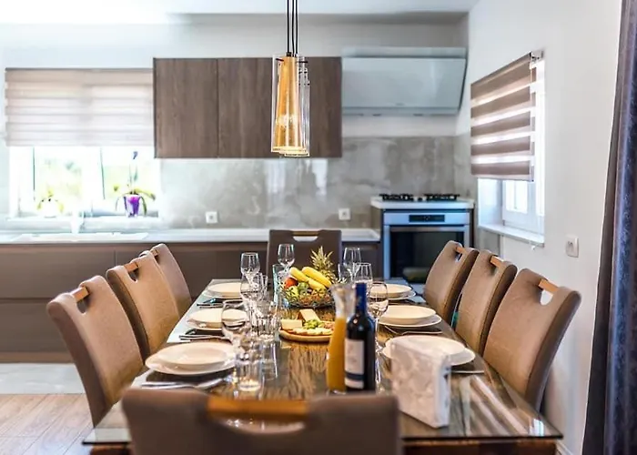 Sibenik * Brodarica (Sibenik-Knin)